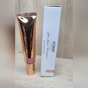 Iconic London Sheer Blush Foundation - Rose Riot.